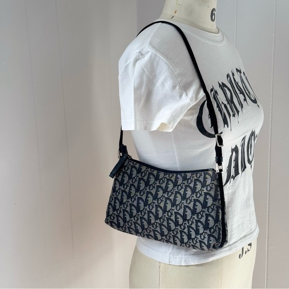 Dior Monogram Shoulder Bag - Picture 3 of 9
